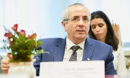 Daniel Coriu (Institutul Fundeni): Rugăm autorităţile să nu reducă finanţarea pentru Programul naţional de hemofilie